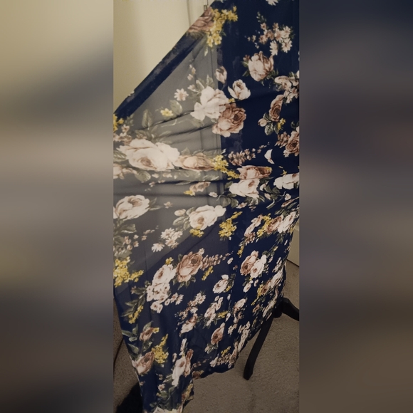 Ultra Flirt Sheer Blue Floral Kimono Duster Women's Size L New With Tags - Picture 4 of 5